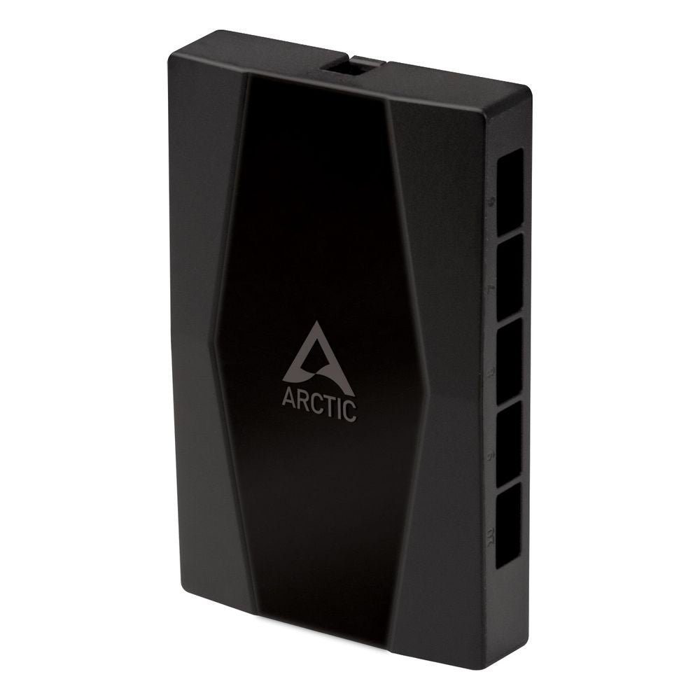 ARCTIC PWM Case Fan Hub – TechCure India