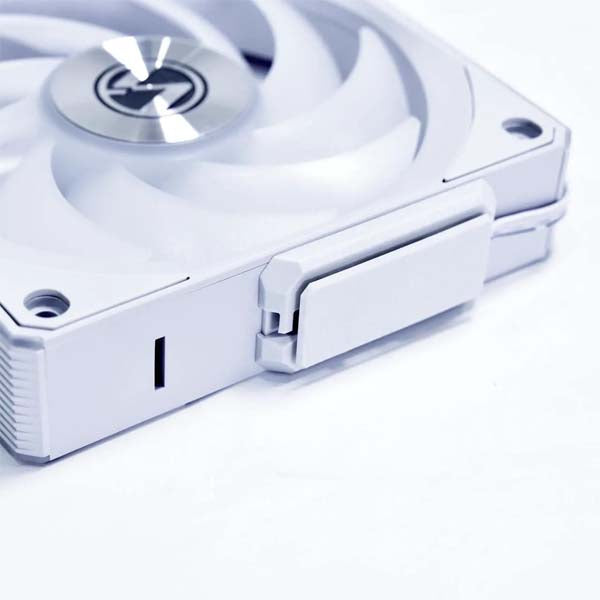 Lian Li UNI Fan CL Wireless ARGB 120mm Reverse Blade Triple Pack Fan (White) – TechCure India