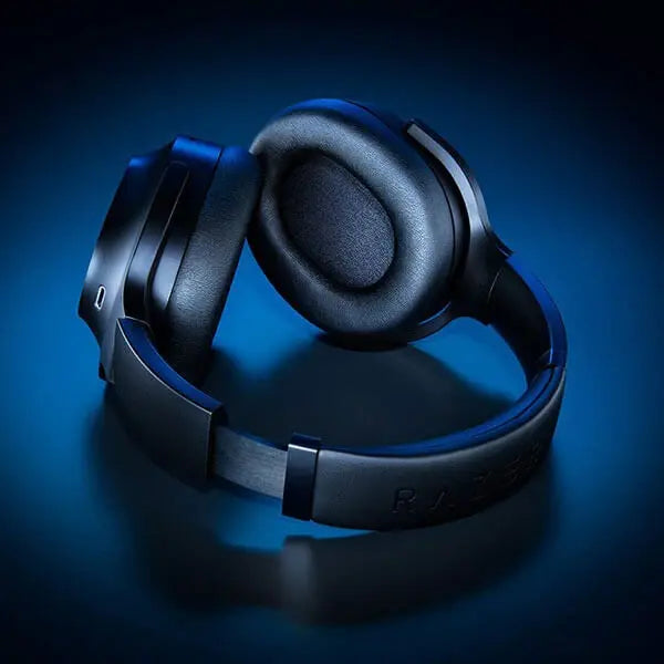 Razer Barracuda Pro Wireless Gaming Headset (Black) (RZ04-03780100-R3M1) – TechCure India
