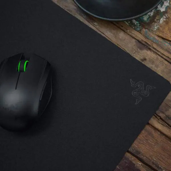Razer Goliathus Mobile Stealth Edition – Soft Gaming Mouse Mat – Small – TechCure India