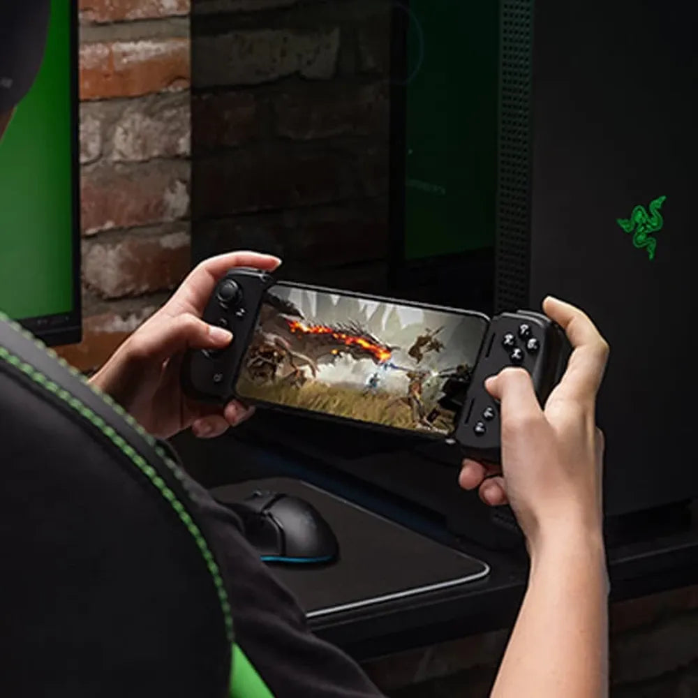 Razer Kishi V2 Universal Gaming Controller For iPhone – TechCure India