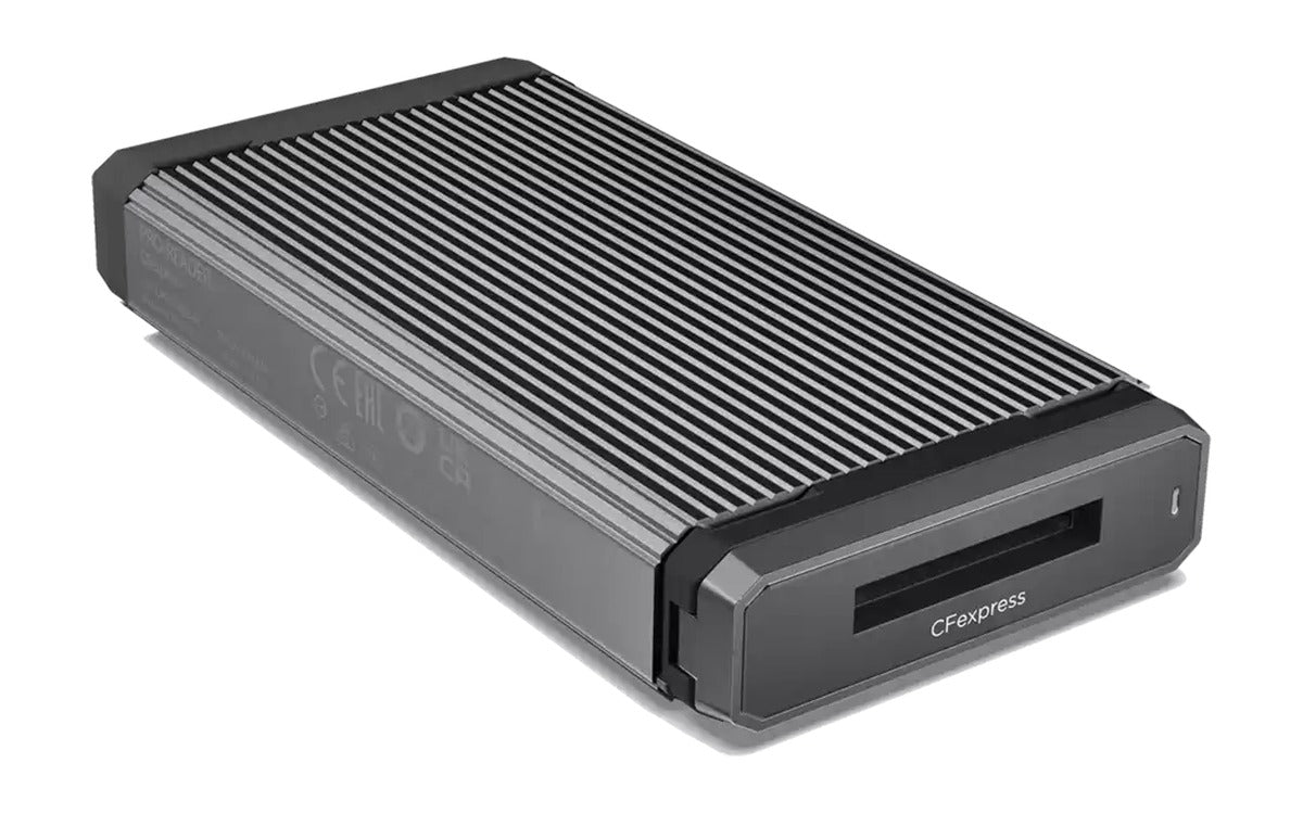 SANDISK PRO-READER CFexpress Type B Card Reader – PRO-READER CFexpress - perspective view – photo 2 – TechCure India
